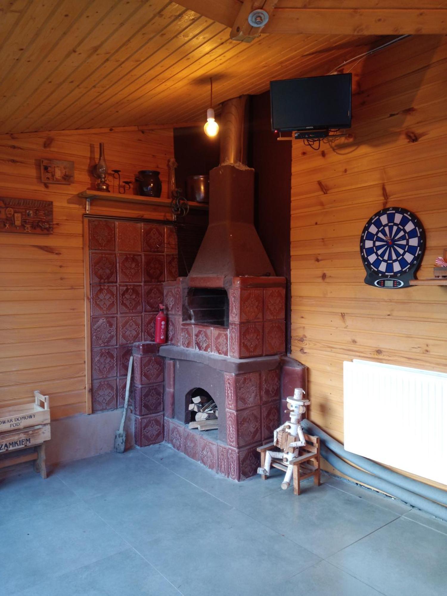 Kamex Z Antresola 2-4-osobowy Homestay Olsztyn (Silesia)